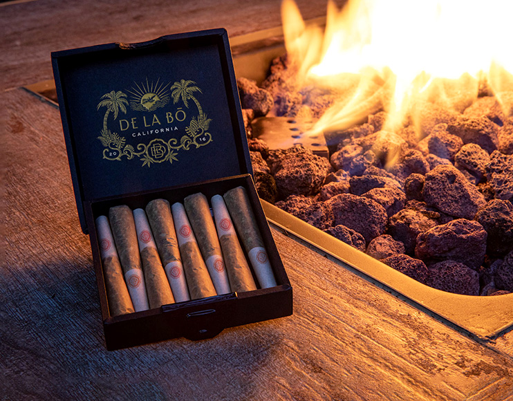 Persius Work - De La Bo Cannabis Package Design